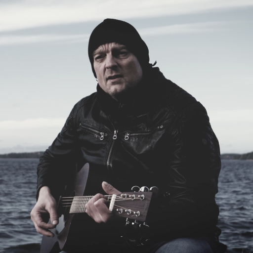 Trubaduuri Lasse Hyytinen